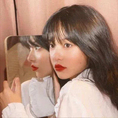 嘘！看手机